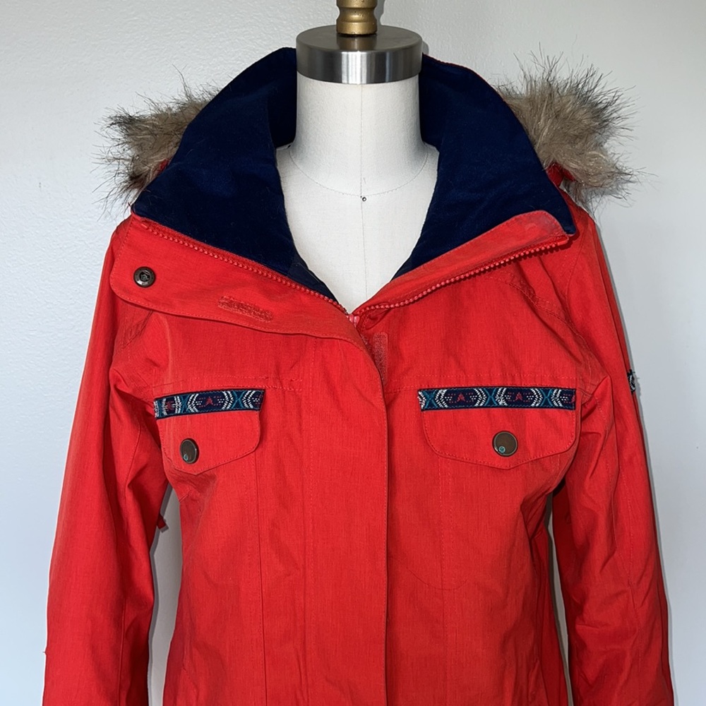 COPY - Roxy Jacket - Picture 2 of 8